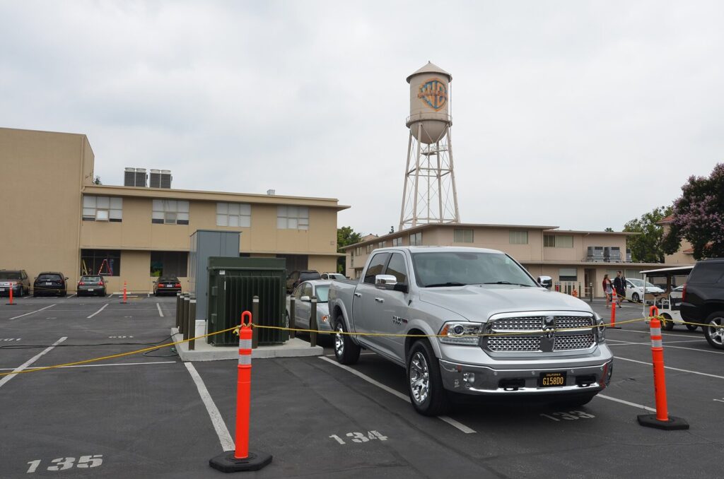The Warner Bros. water tower rising above a car park on the Burbank studio lot